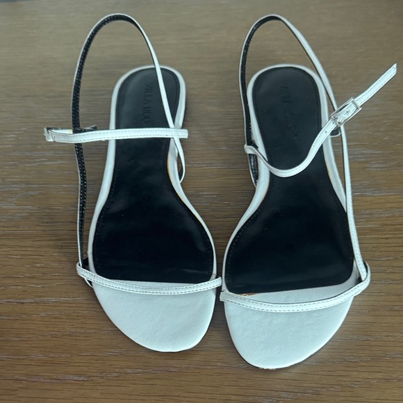 New Villa Rouge Porsche Leather White Strappy Sandals - Picture 5 of 5